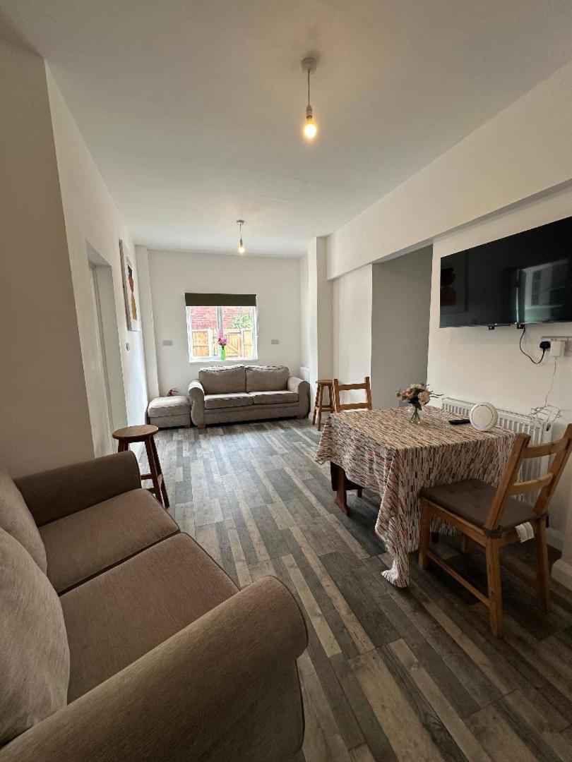 Shakespeare House No. 1 Rooms Derby Esterno foto